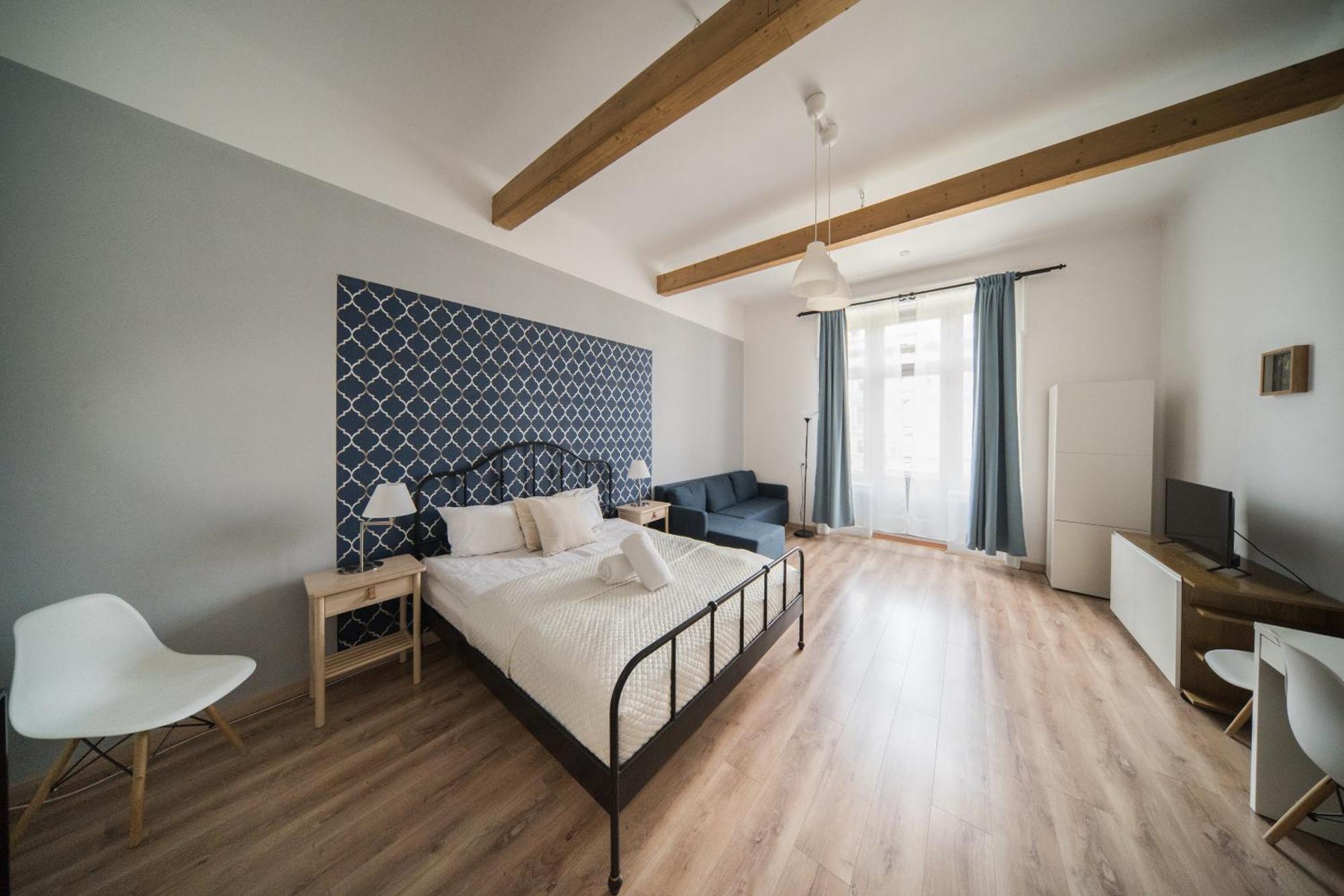 Aparthotel Roller Aparthostel *